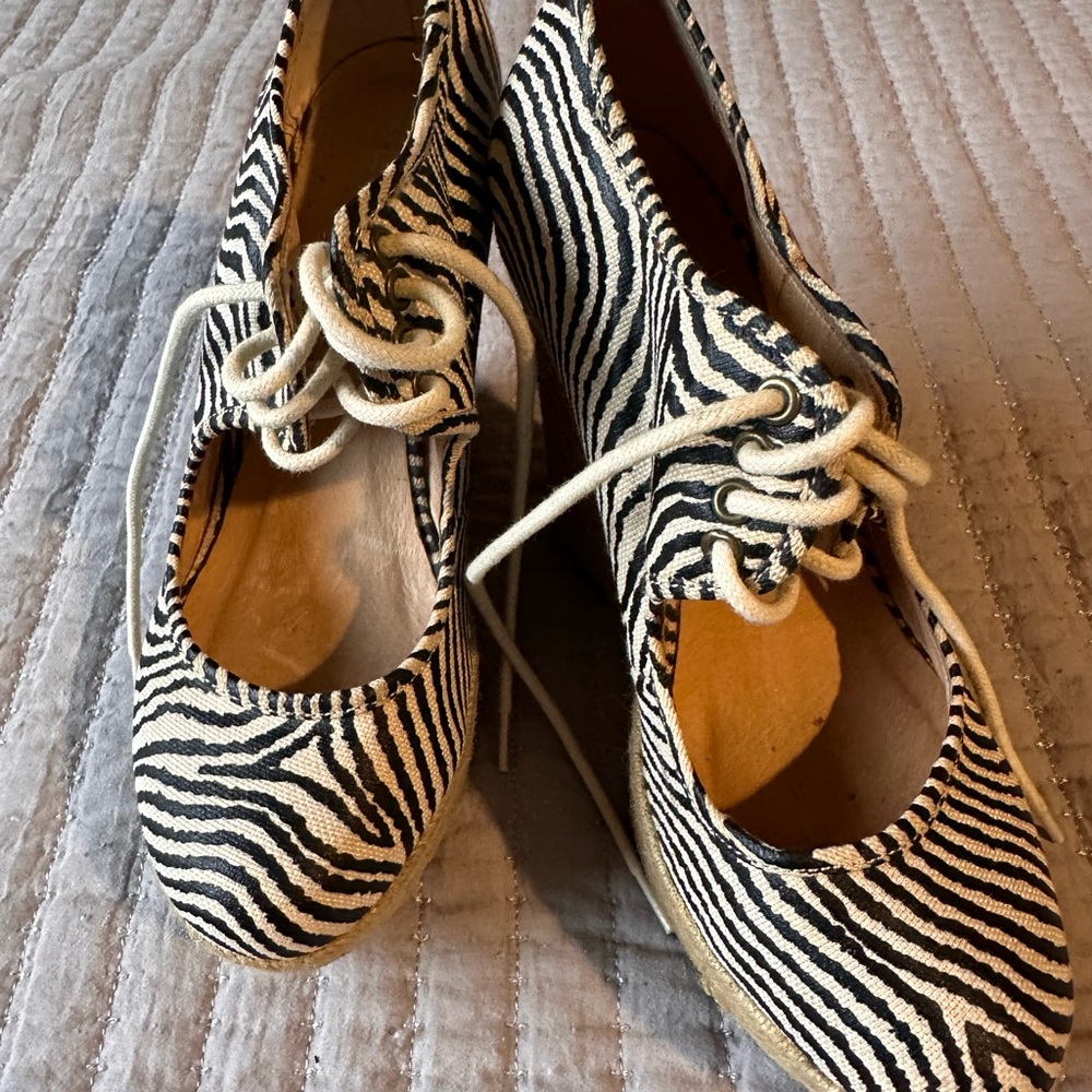Aldo platforms